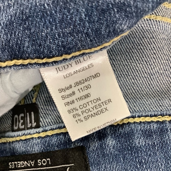 Judy Blue High Waist Straight Fit Denim Jeans - Picture 9 of 10